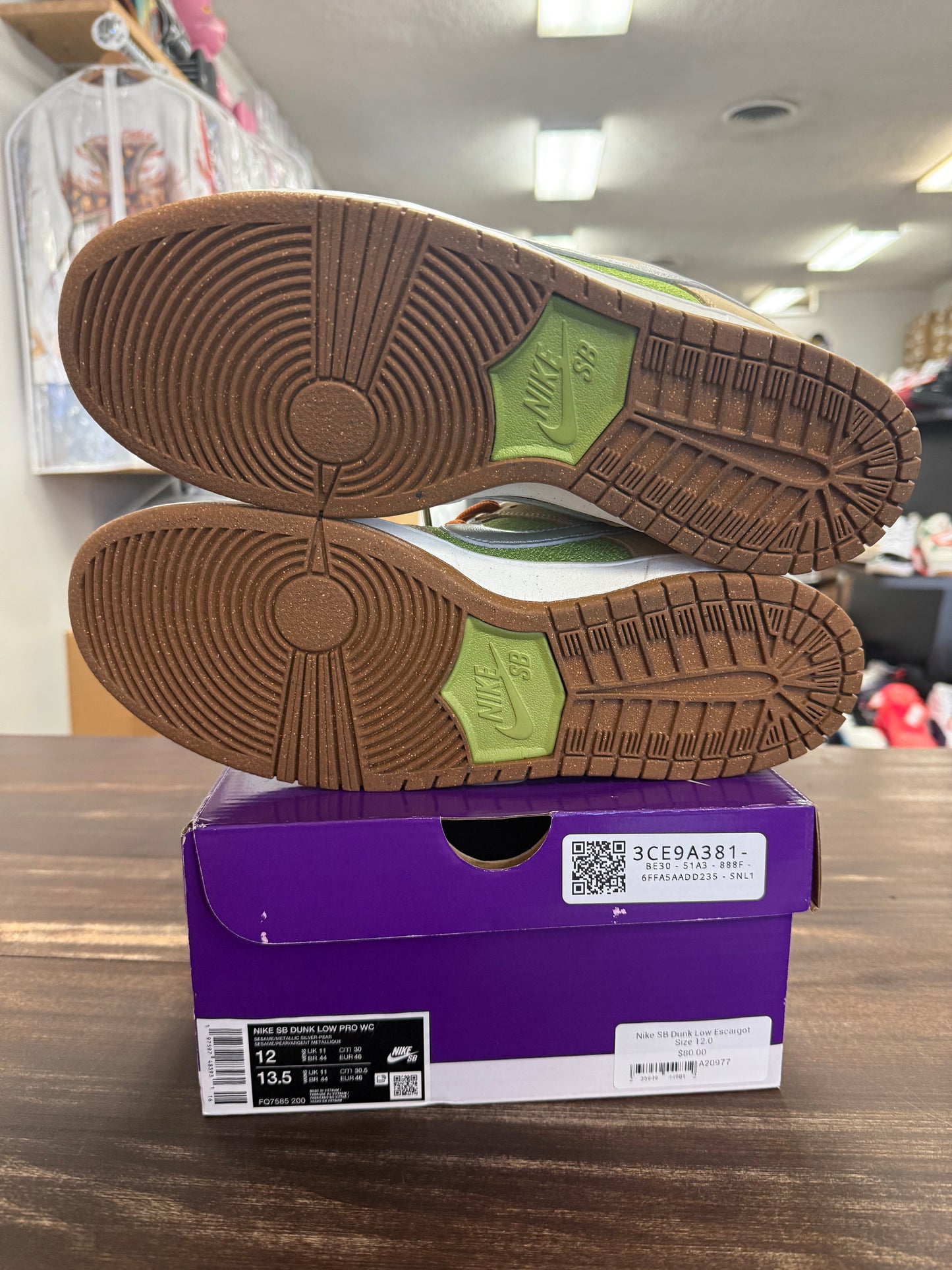 Nike SB Dunk Low Escargot