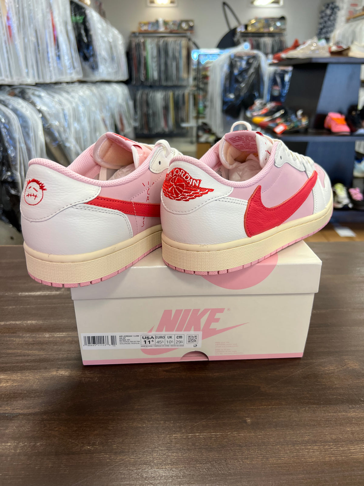 Jordan 1 Retro Low OG SP Travis Scott Sail Tropical Pink