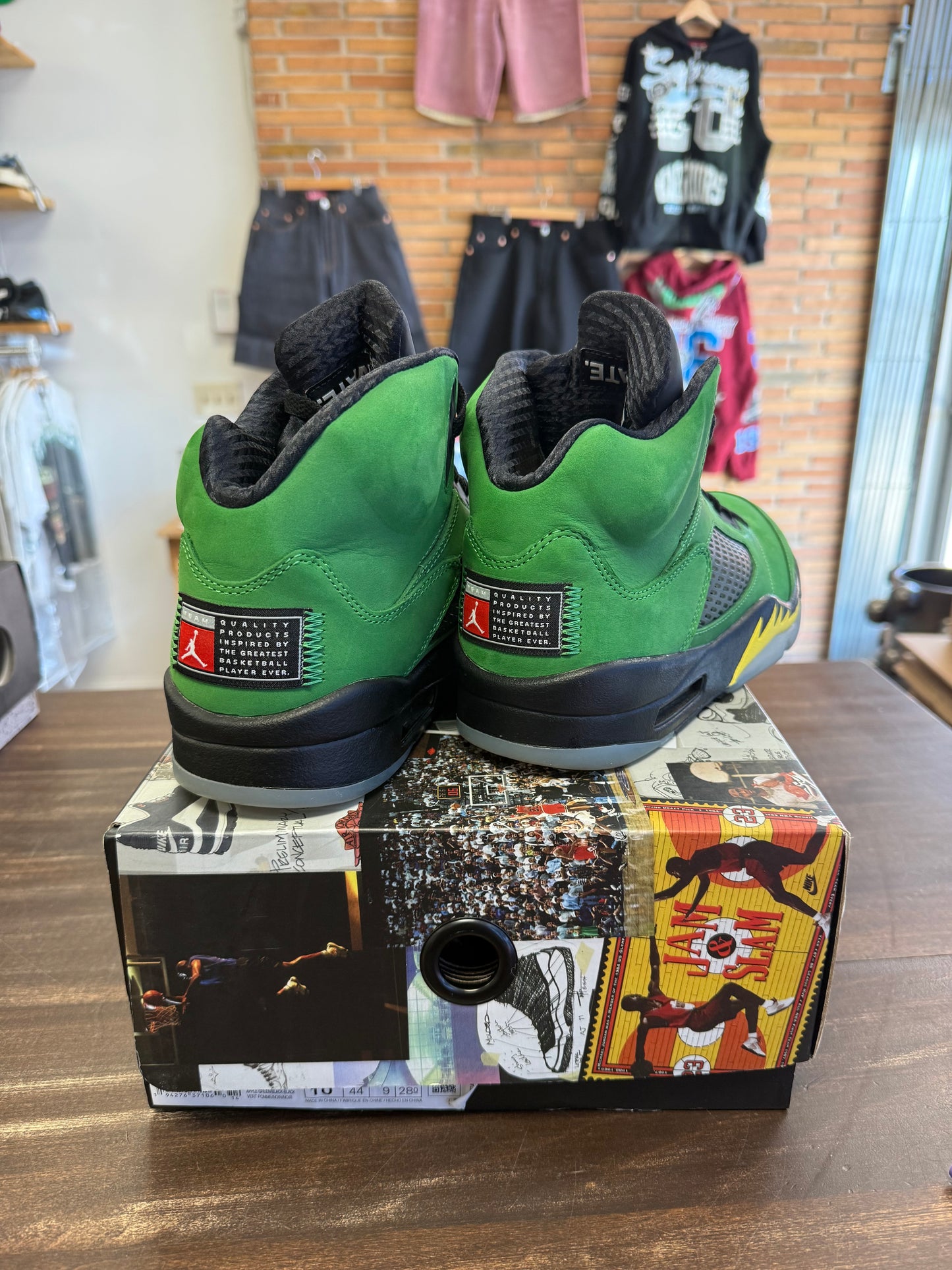 Jordan 5 Retro SE Oregon