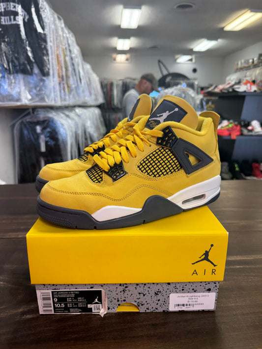 Jordan 4 Lightning (2021)