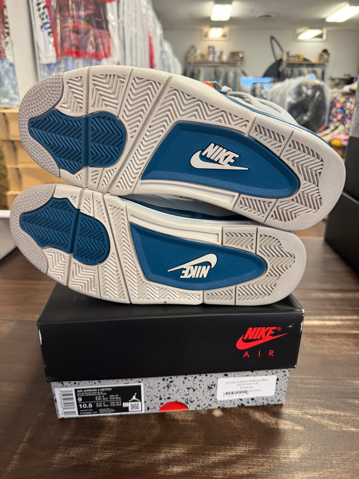 Jordan 4 Retro Military Blue 2024
