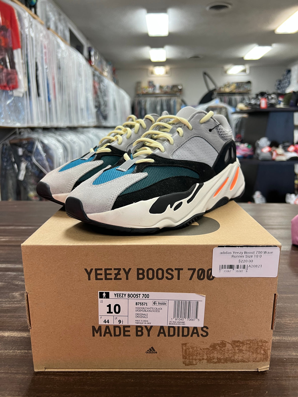 adidas Yeezy Boost 700 Wave Runner