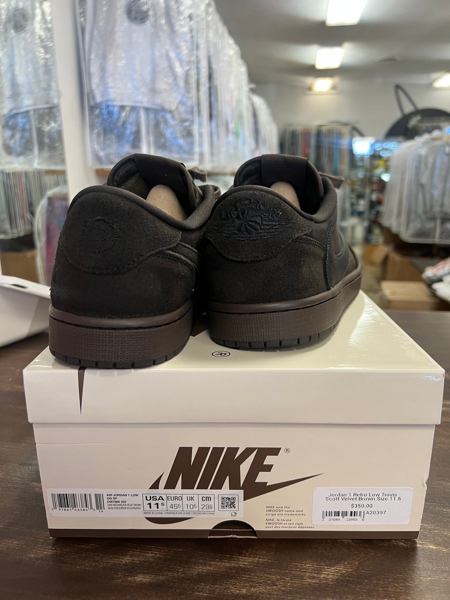 Jordan 1 Retro Low Travis Scott Velvet Brown