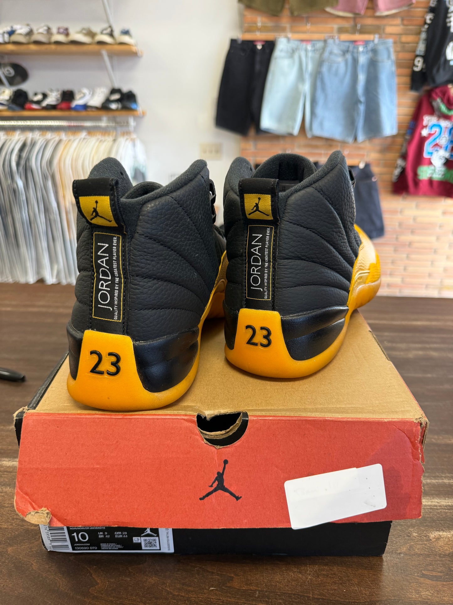 Jordan 12 Retro Black University Gold