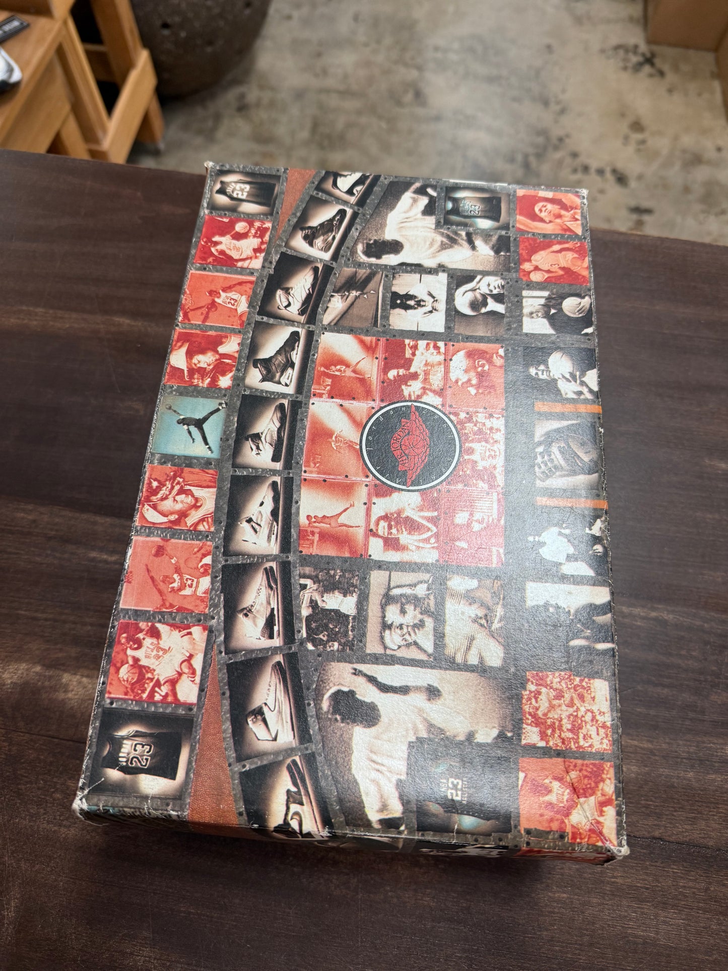 Jordan 1 Retro Bred (1994)