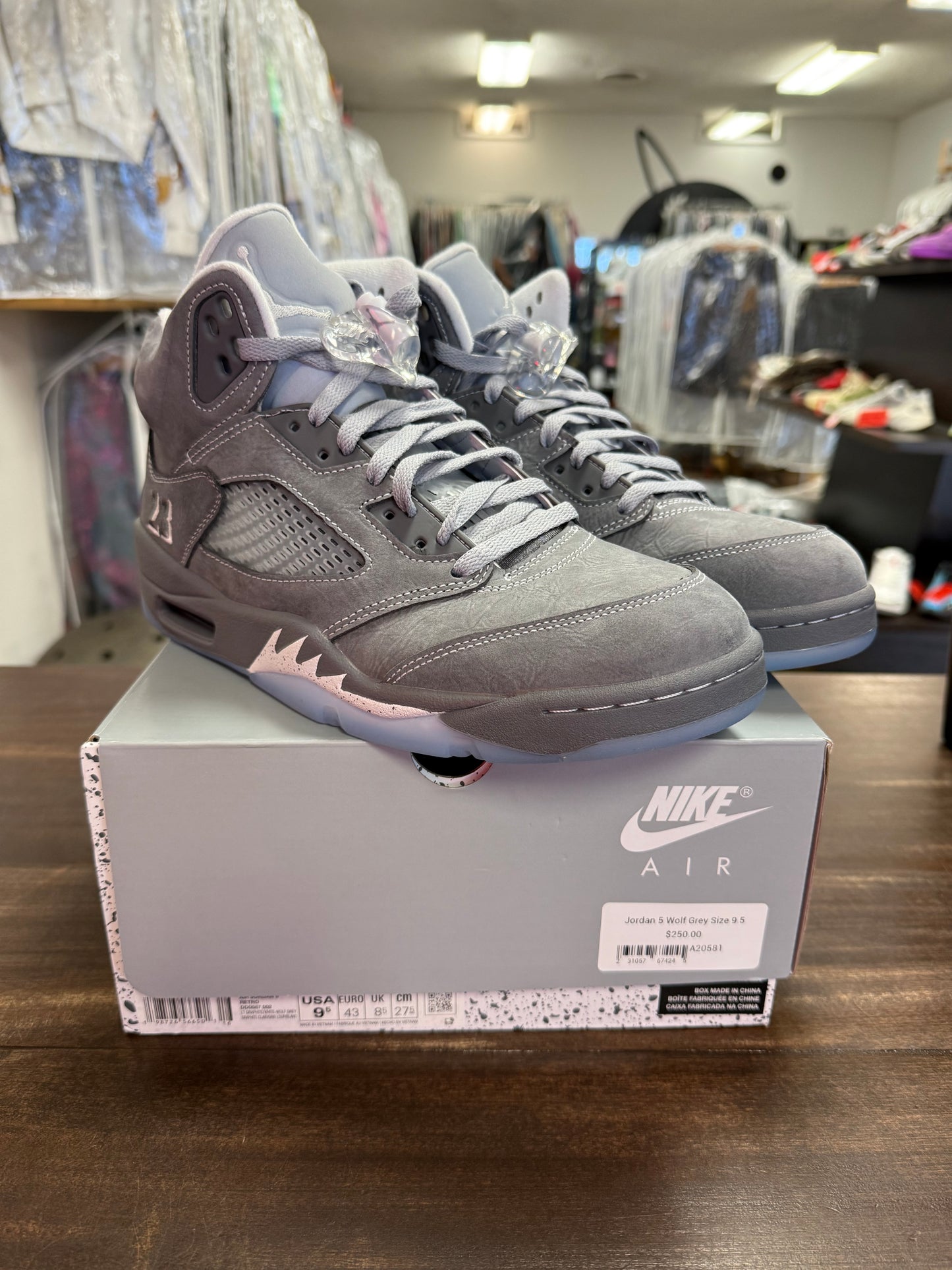 Jordan 5 Wolf Grey
