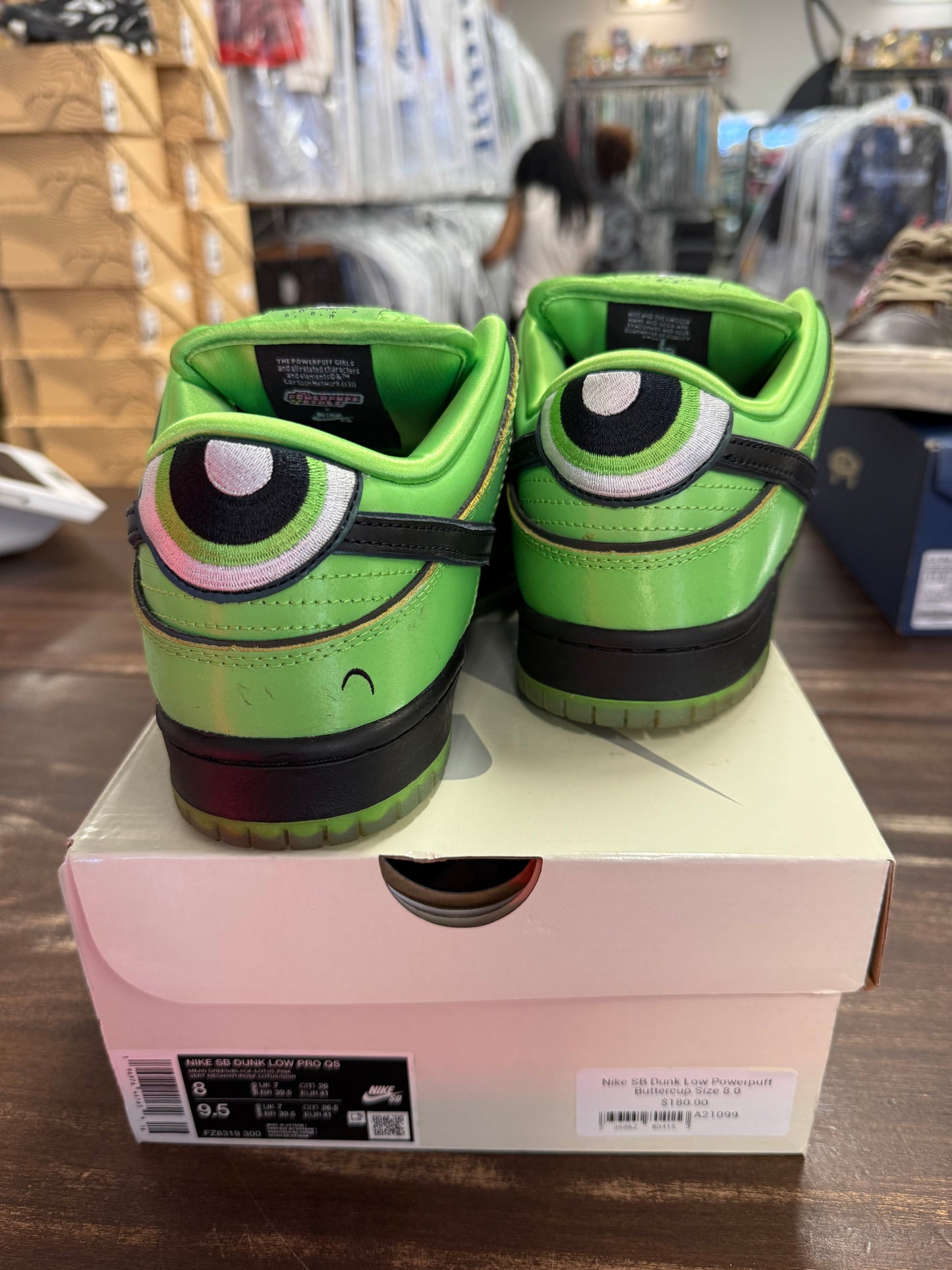 Nike SB Dunk Low Powerpuff Buttercup