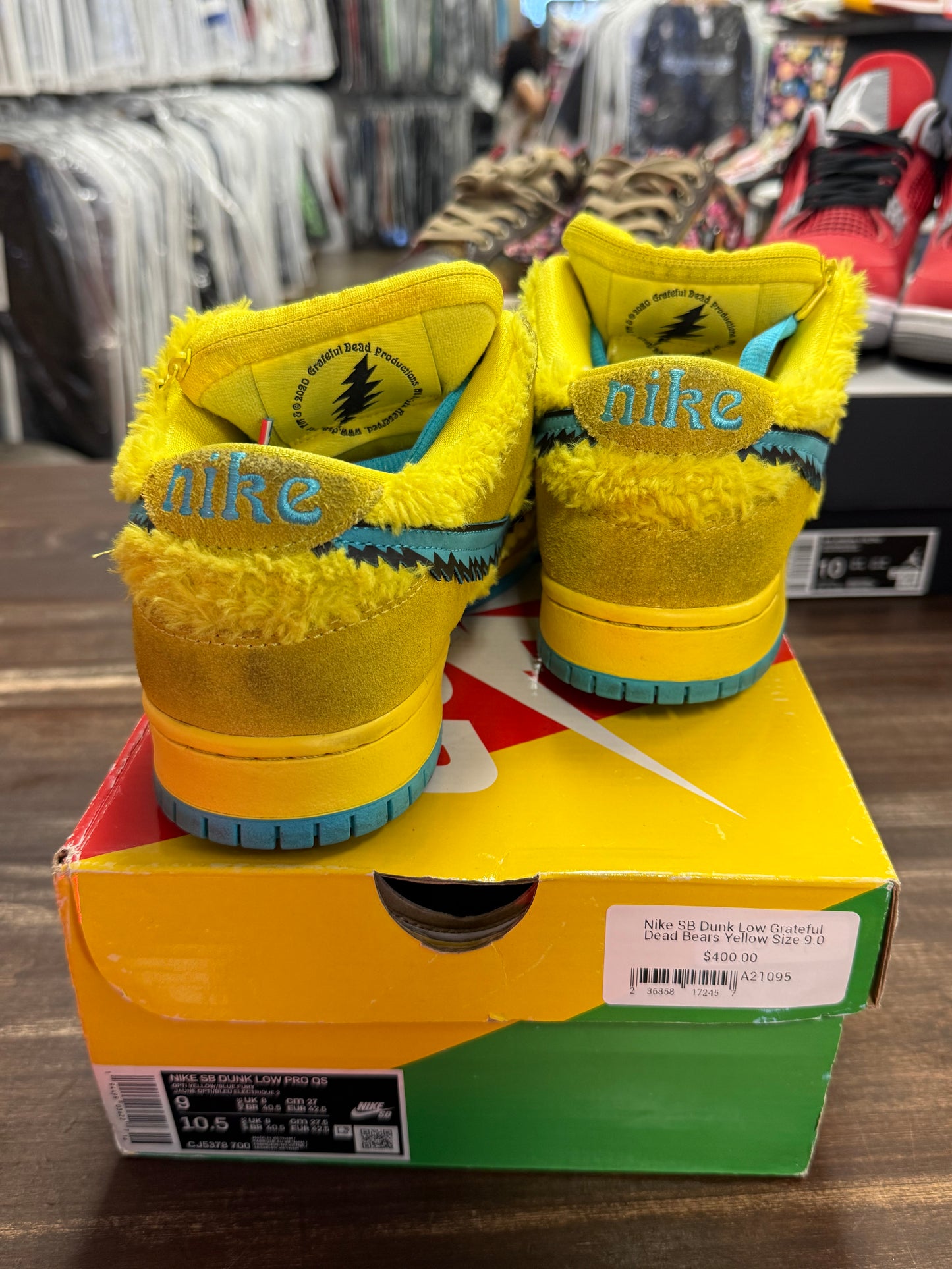 Nike SB Dunk Low Grateful Dead Bears Yellow