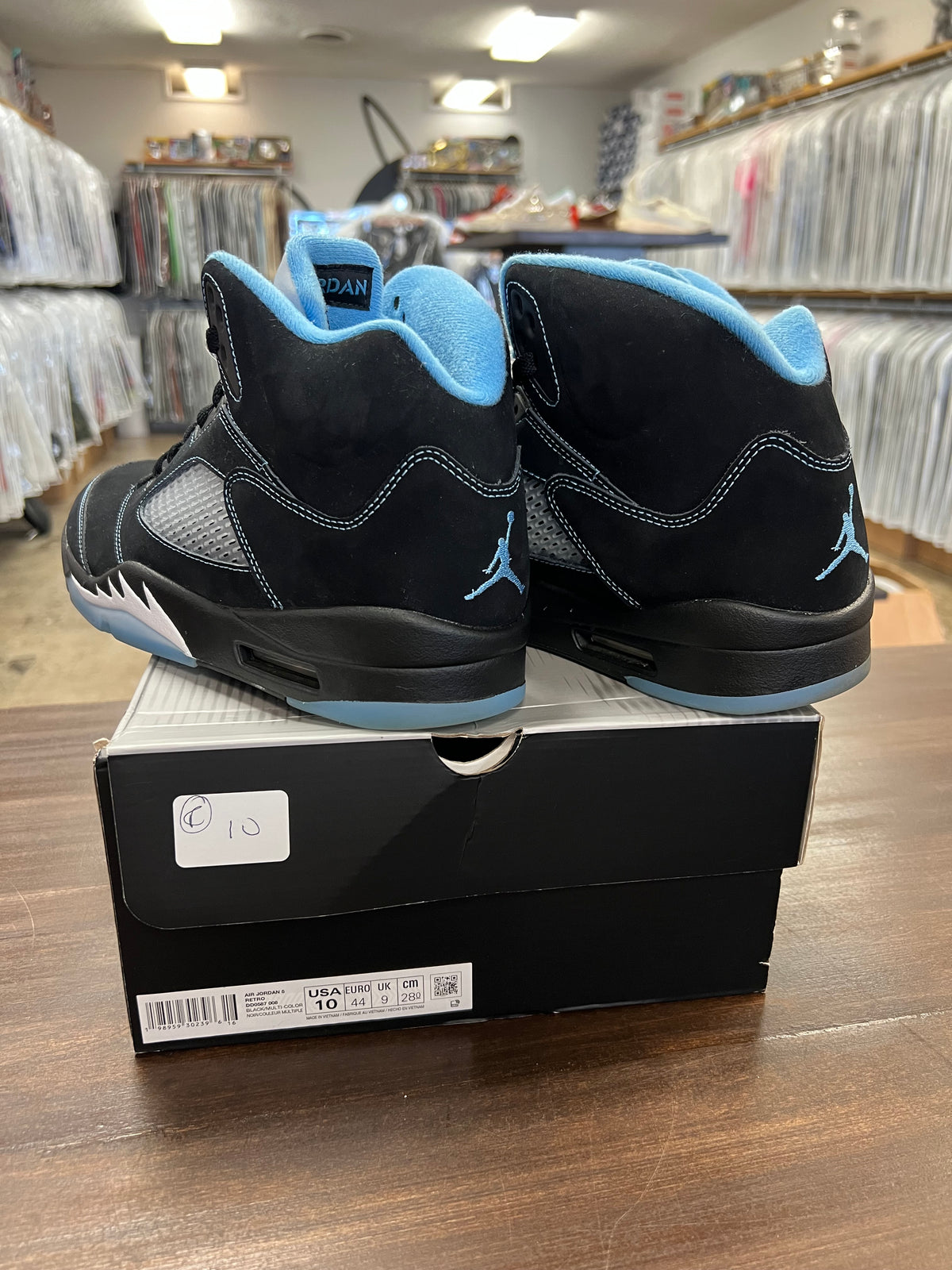 Jordan 5 Black University Blue 2026