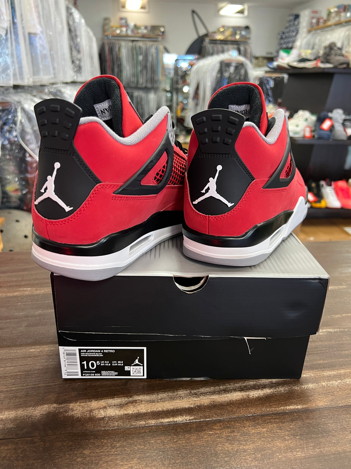 Jordan 4 Toro Bravo 2026