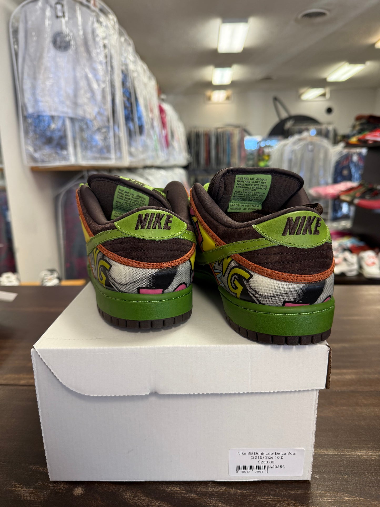 Nike SB Dunk Low De La Soul (2015)