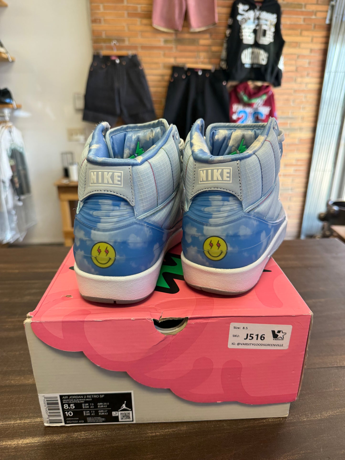 Jordan 2 Retro J Balvin