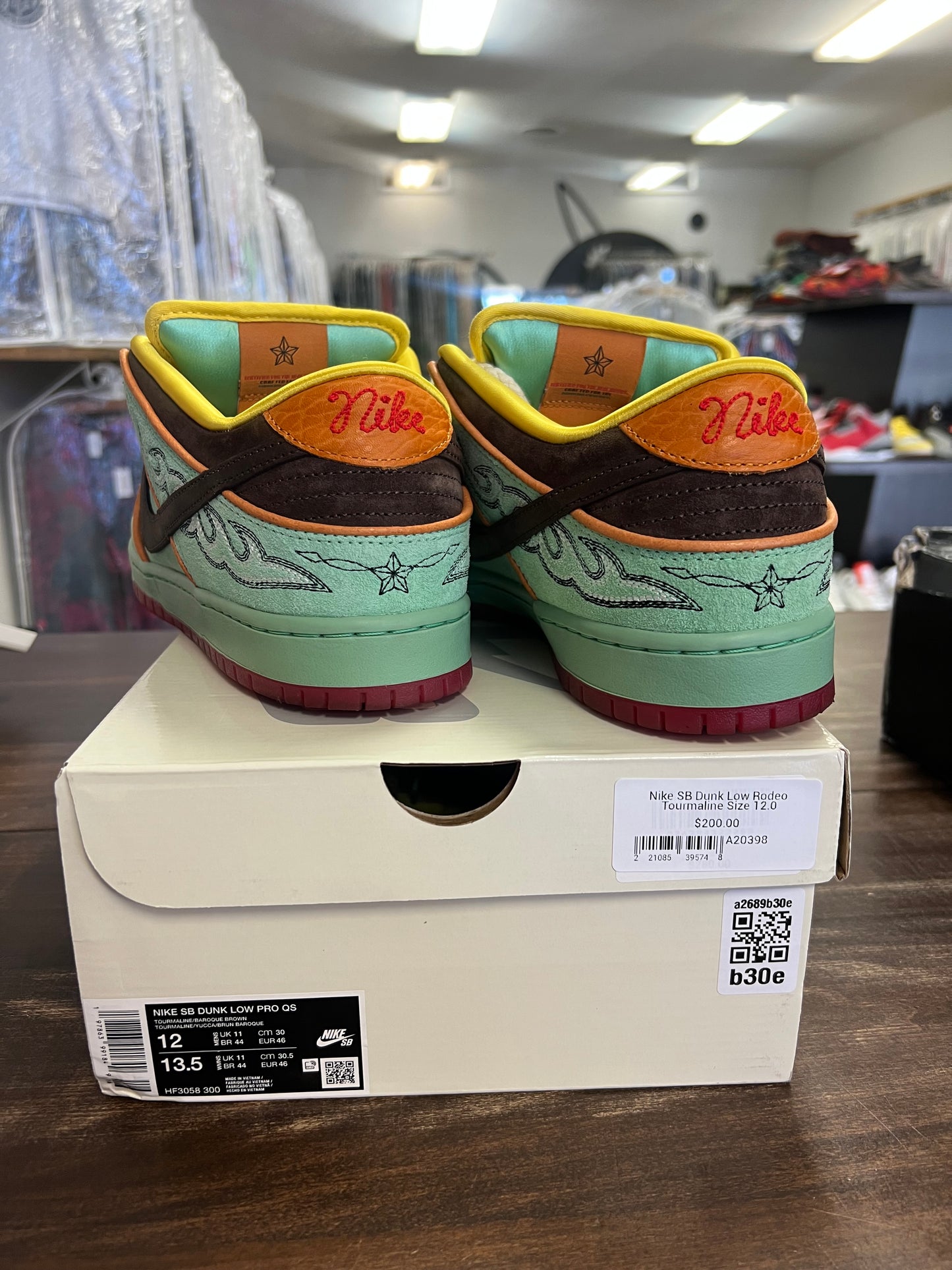 Nike SB Dunk Low Rodeo Tourmaline