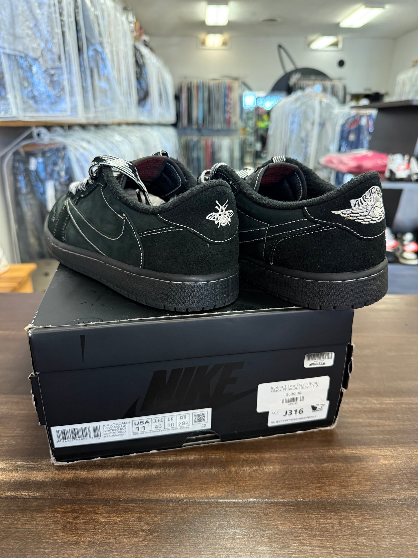 Jordan 1 Retro Travis Scott Black Phantom