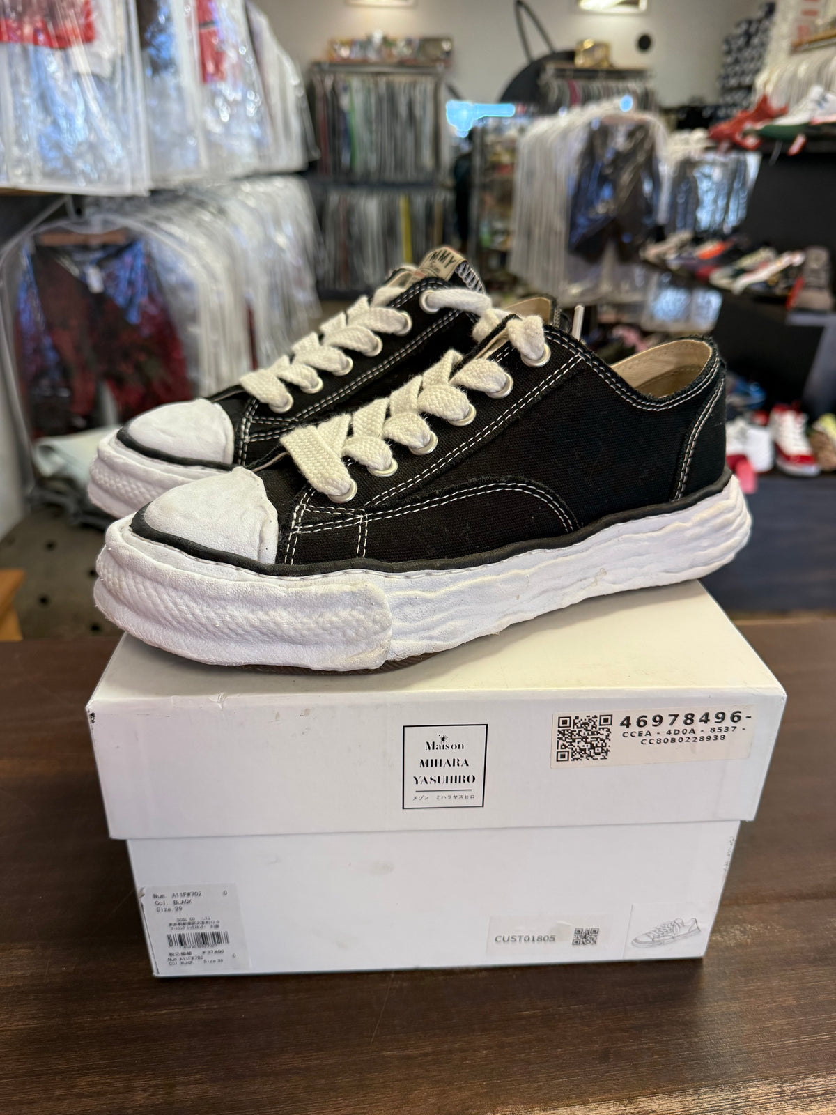 Maison Mihara Yasuhiro Peterson 23 OG Sole Canvas Low Black
