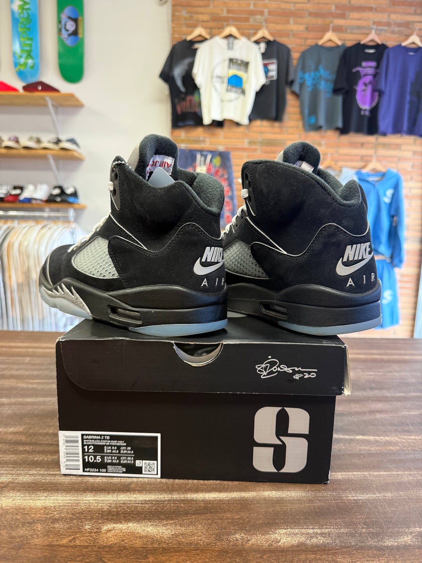 Jordan 5 Retro Black Metallic Reimagined