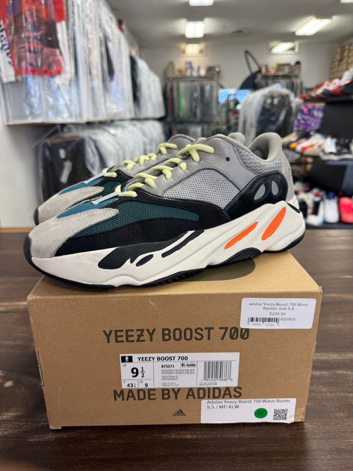 adidas Yeezy Boost 700 Wave Runner