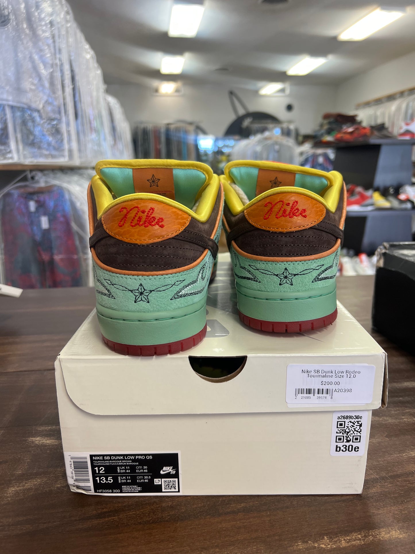 Nike SB Dunk Low Rodeo Tourmaline