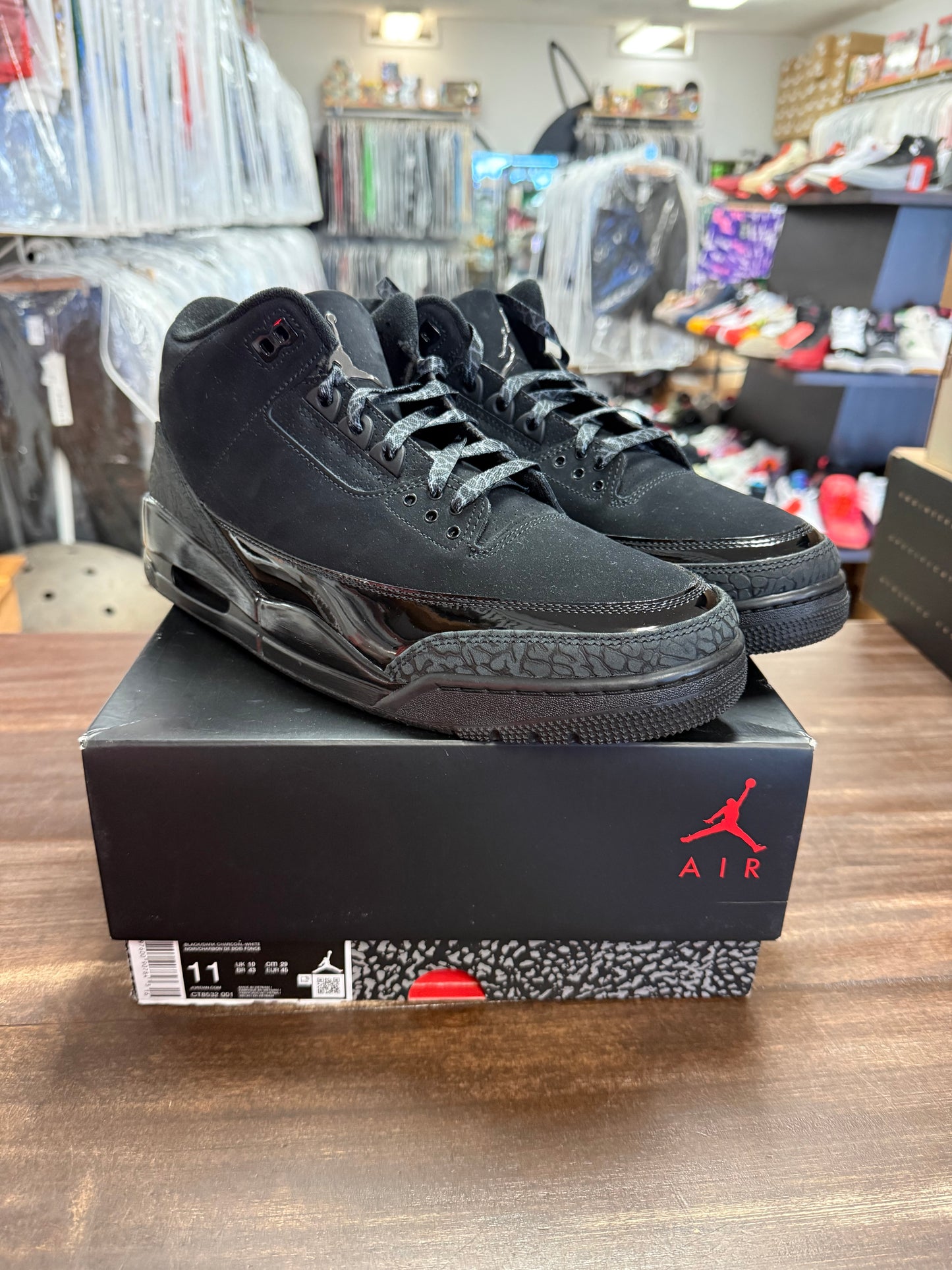 Jordan 3 Retro Black Cat 2025
