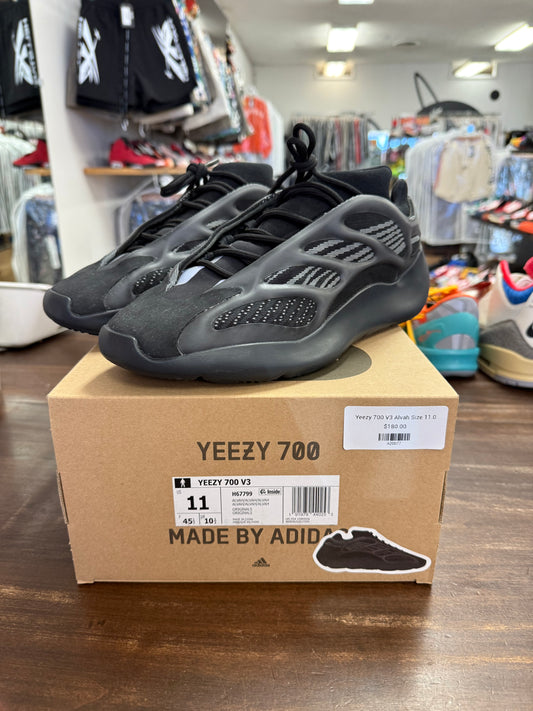 Yeezy 700 V3 Alvah