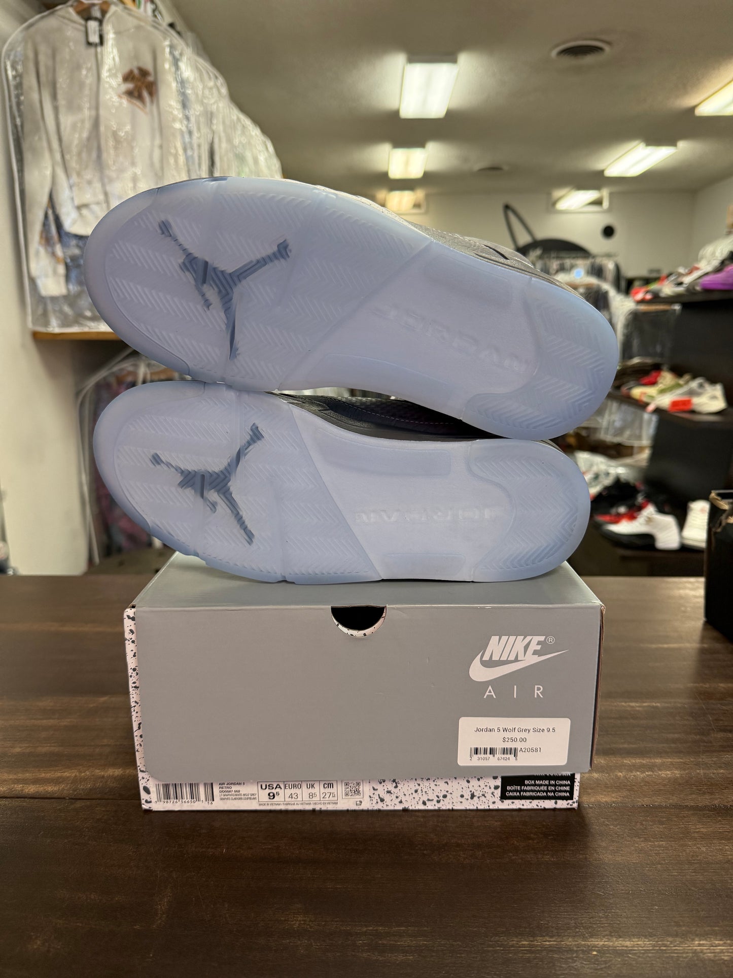 Jordan 5 Wolf Grey