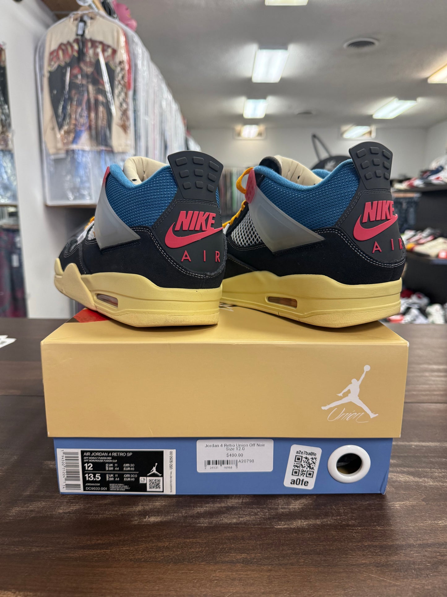 Jordan 4 Retro Union Off Noir