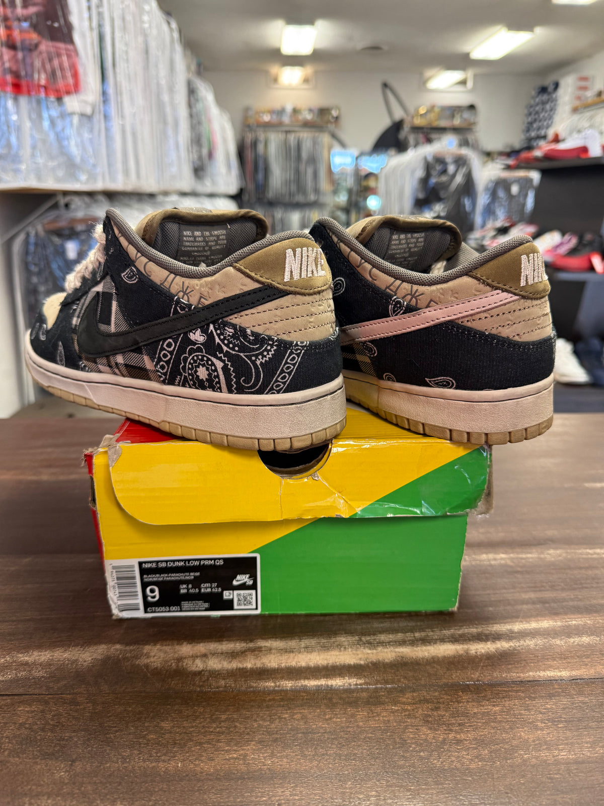 Nike SB Dunk Low Travis Scott