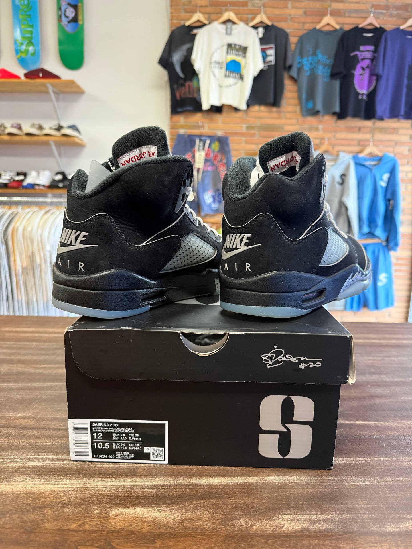 Jordan 5 Retro Black Metallic Reimagined