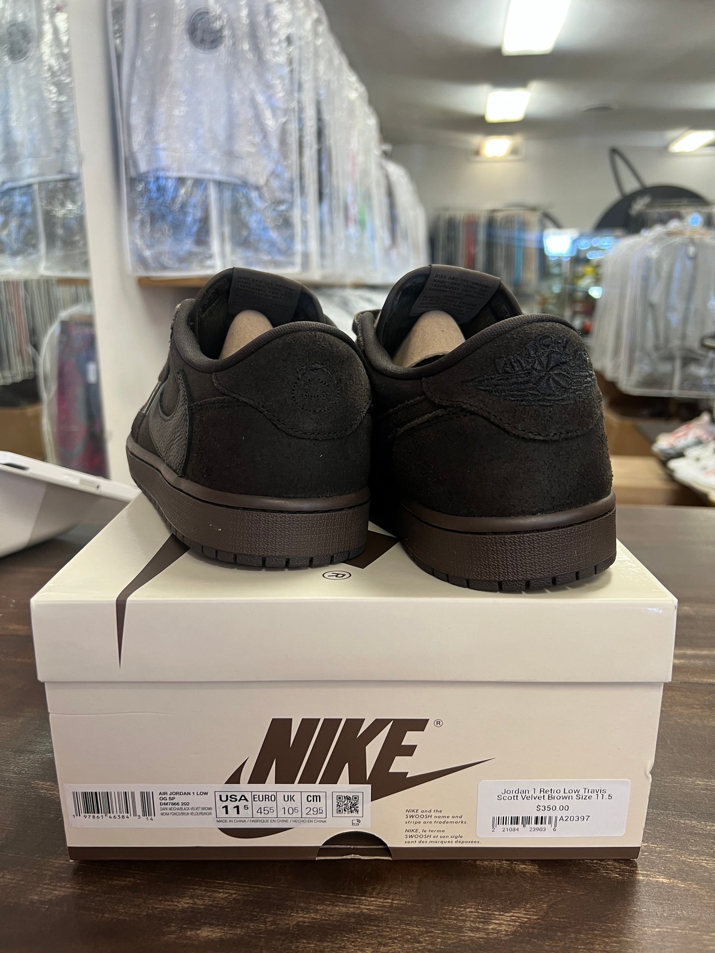 Jordan 1 Retro Low Travis Scott Velvet Brown