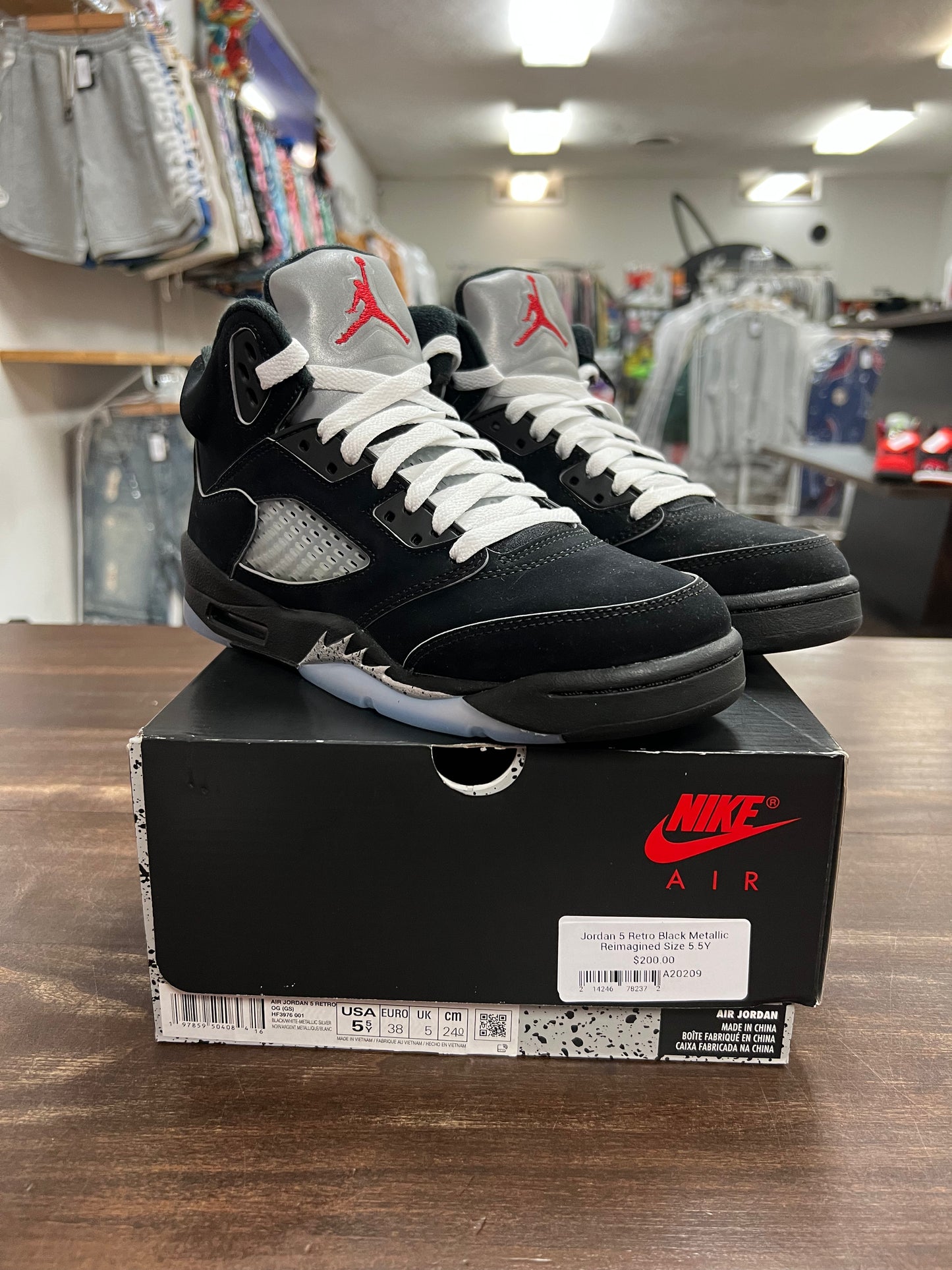 Jordan 5 Retro Black Metallic Reimagined