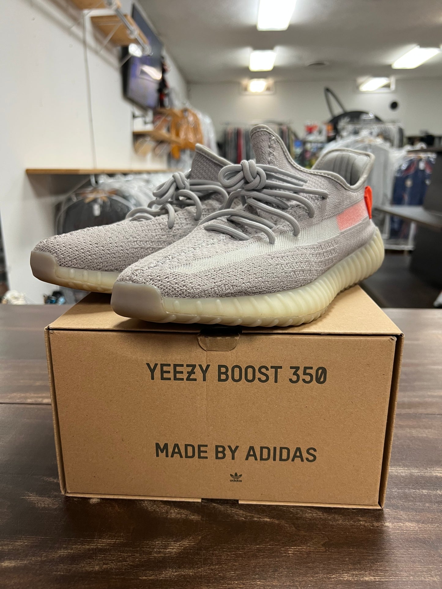 Yeezy Boost 350 V2 Tail Light