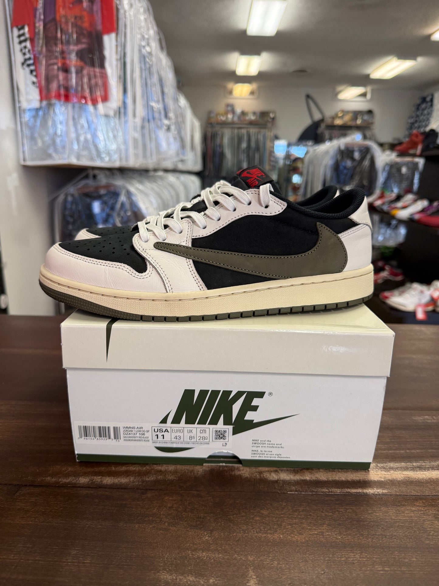 Jordan 1 Low Travis Scott Olive