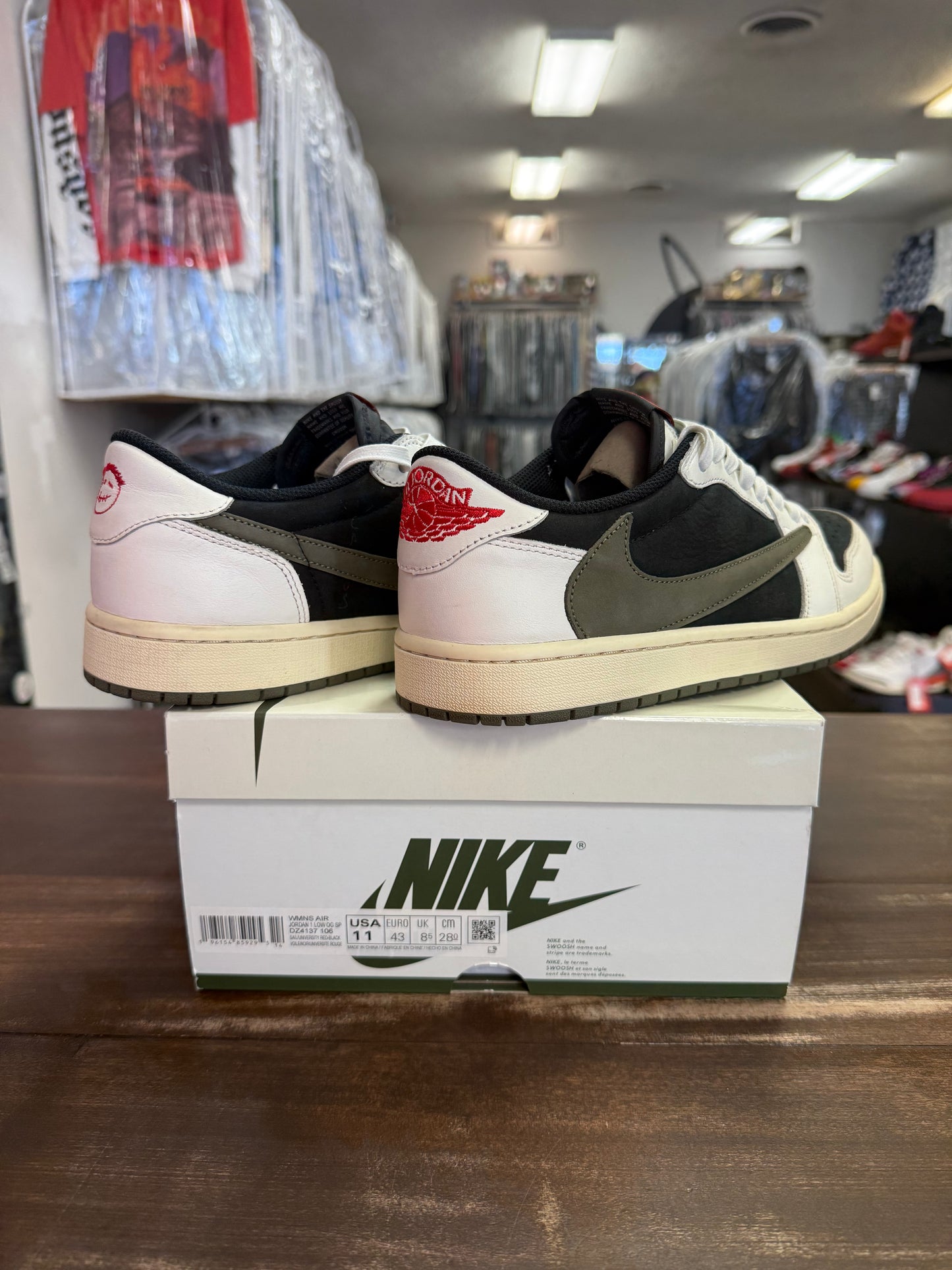 Jordan 1 Low Travis Scott Olive