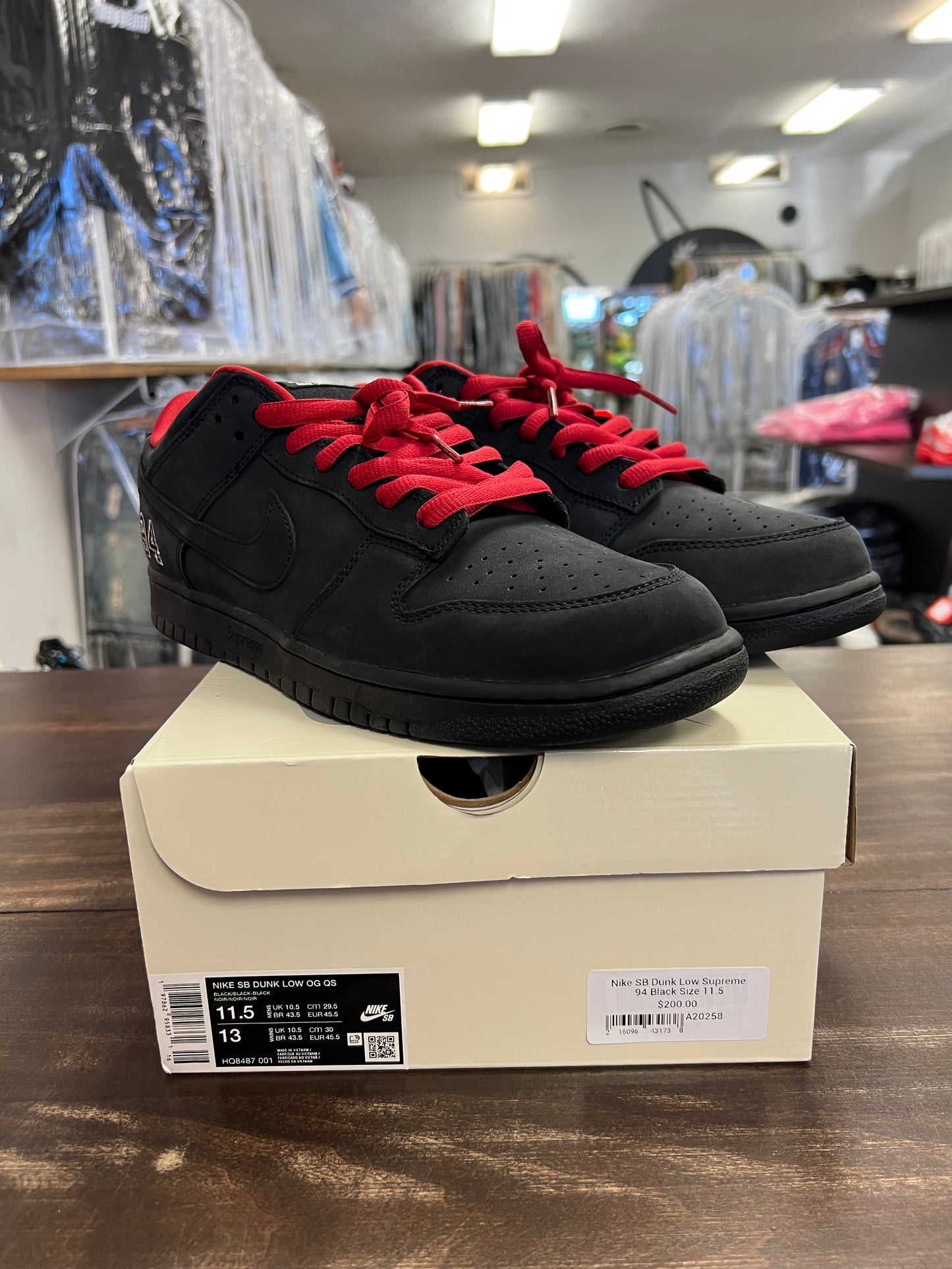 Nike SB Dunk Low Supreme 94 Black