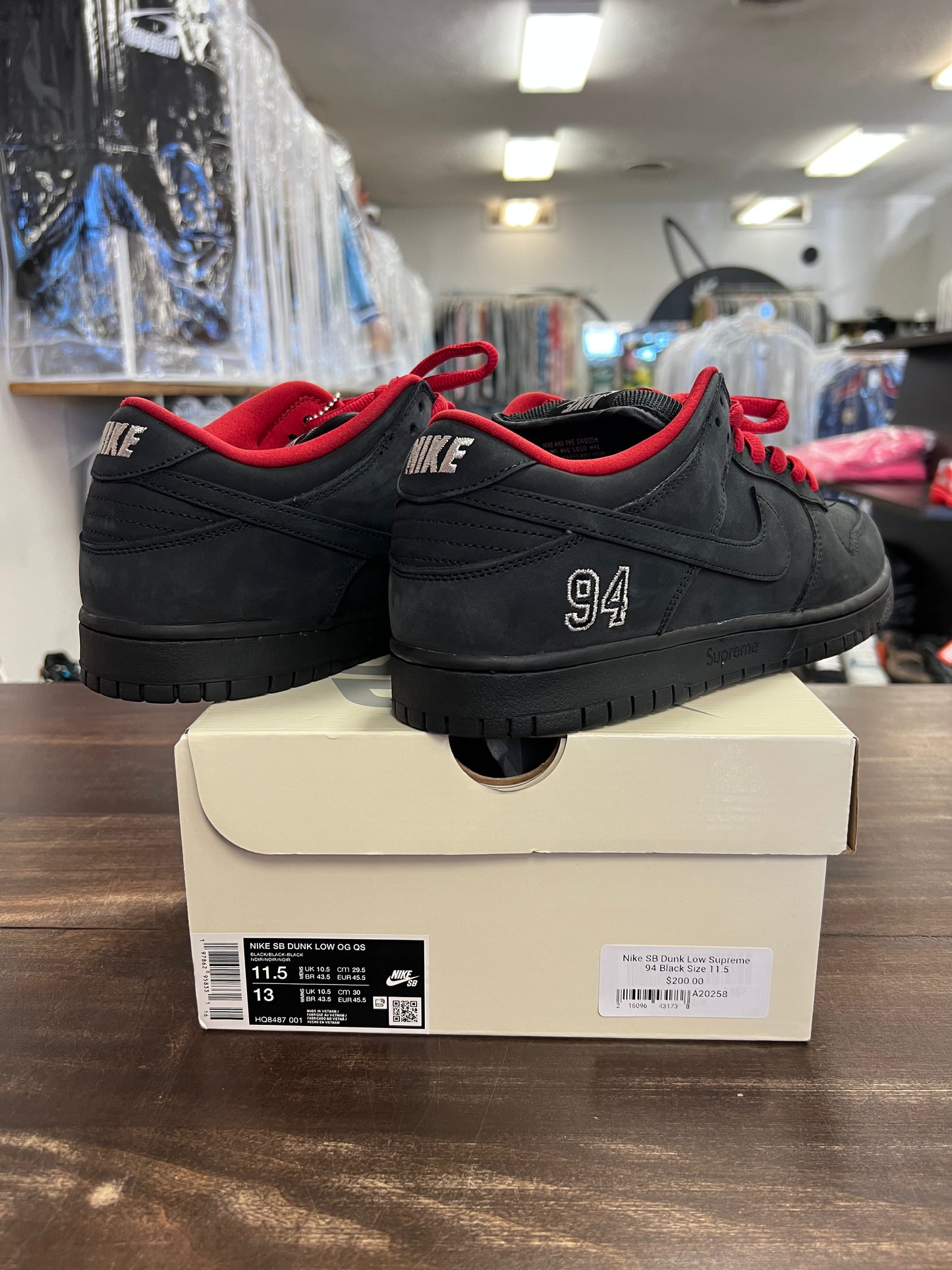 Nike SB Dunk Low Supreme 94 Black