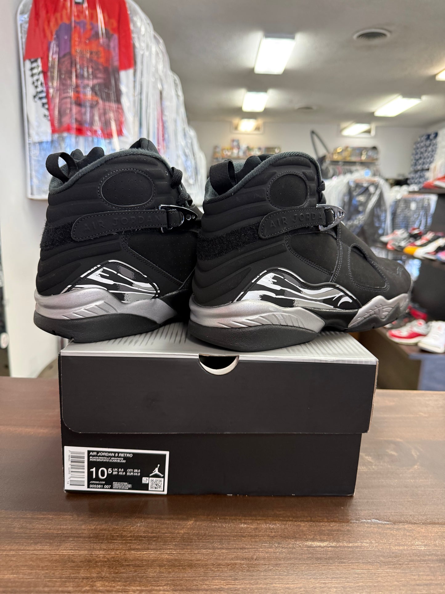 Jordan 8 Retro Chrome 2026