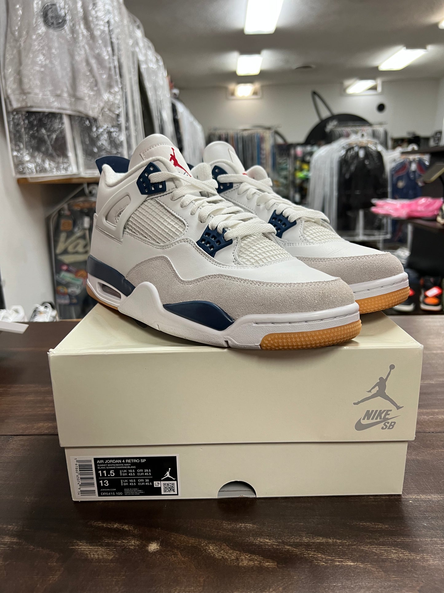 Jordan 4 Retro SB Navy