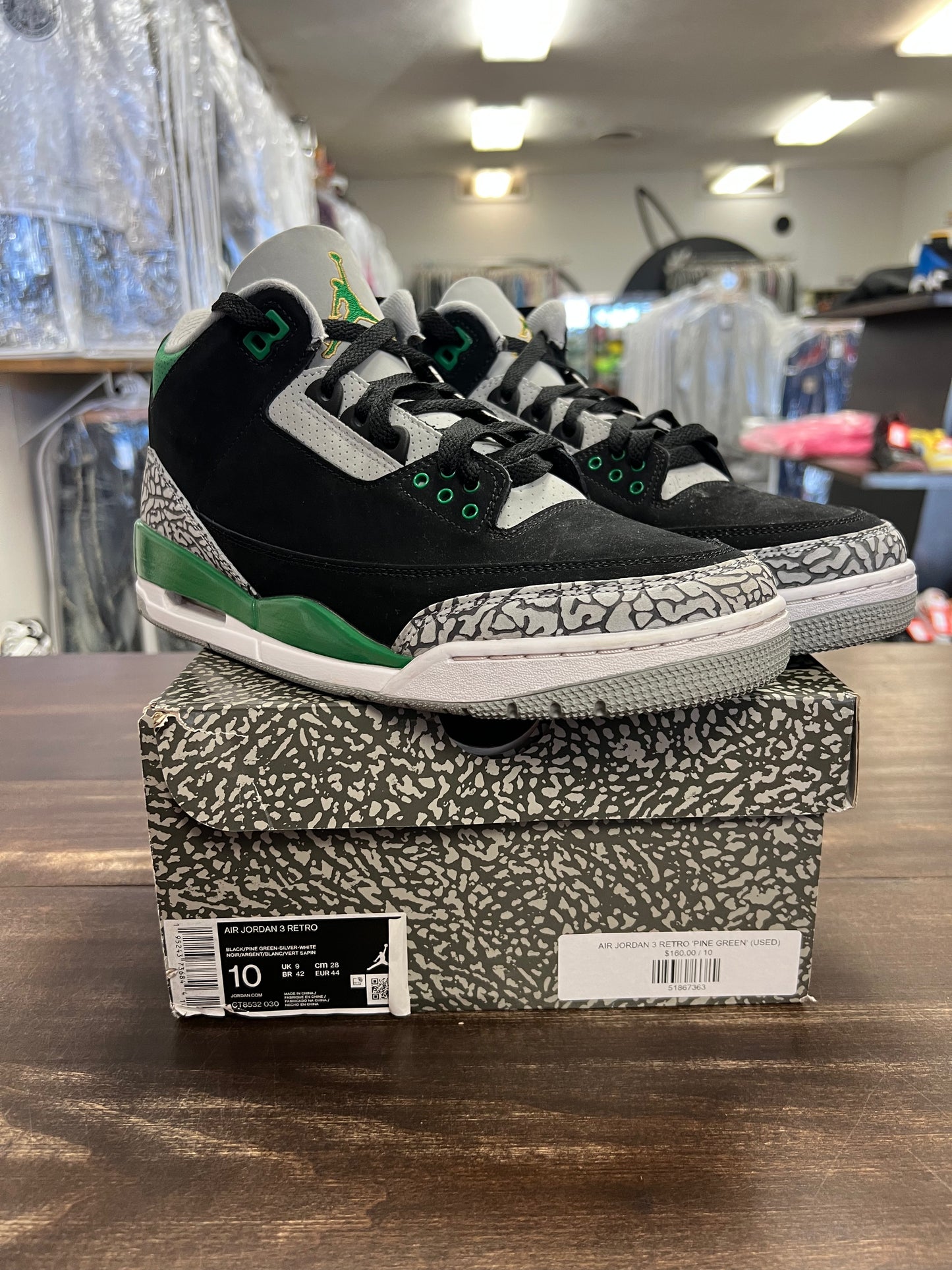 Jordan 3 Pine Green