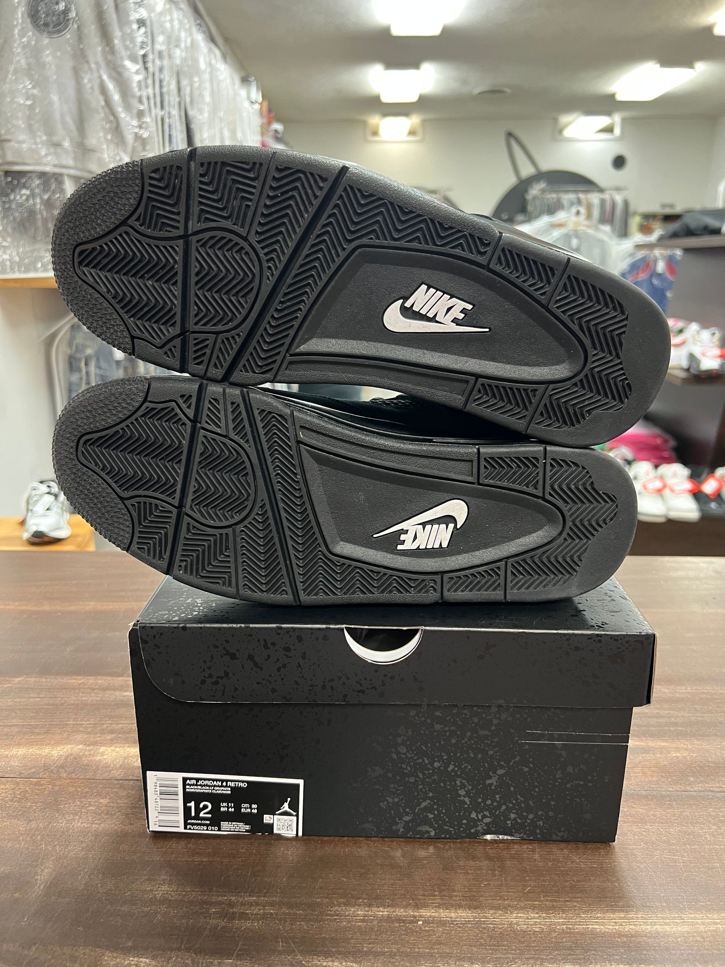 Jordan 4 Retro Black Cat 2025