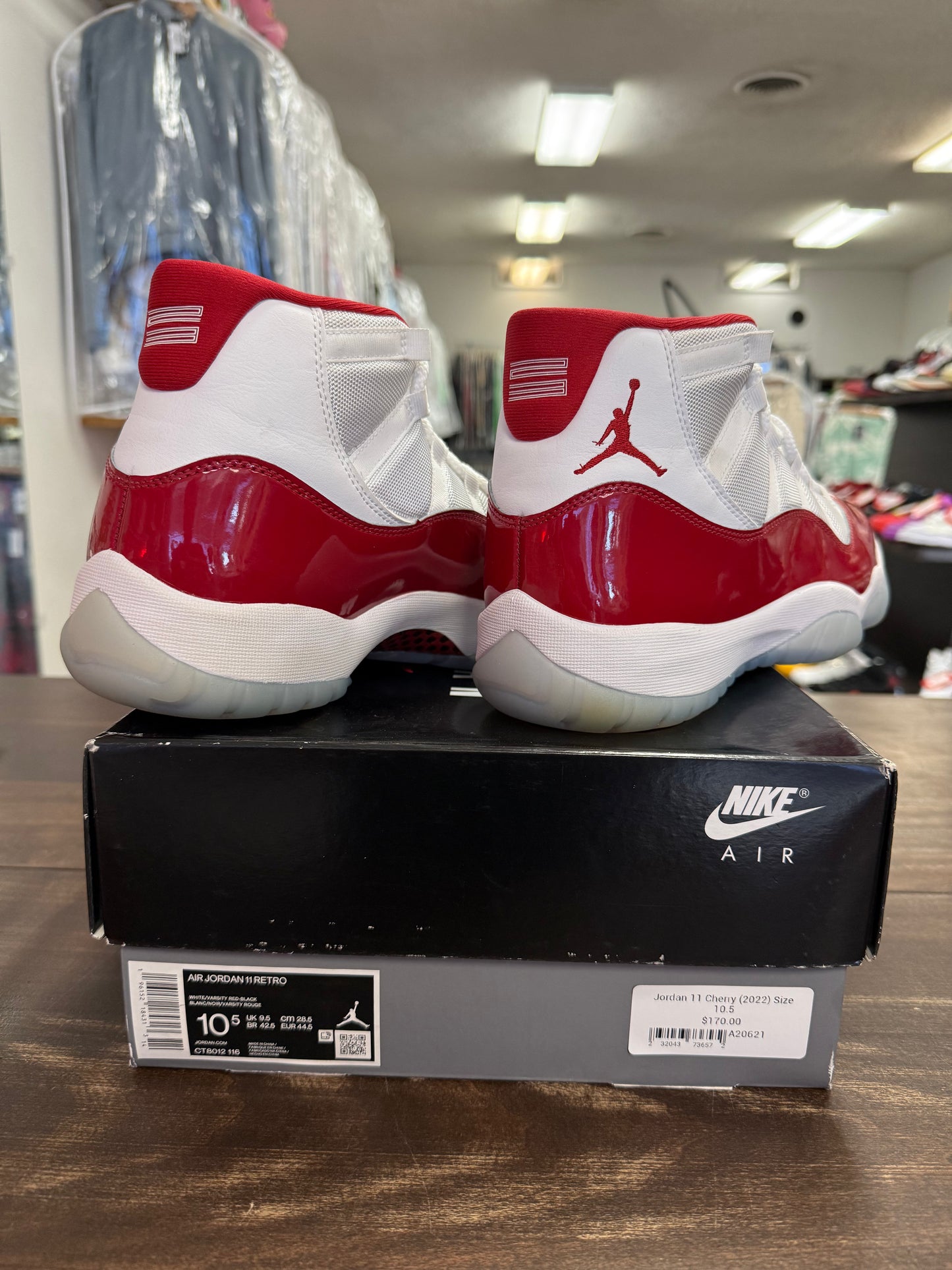 Jordan 11 Cherry (2022)