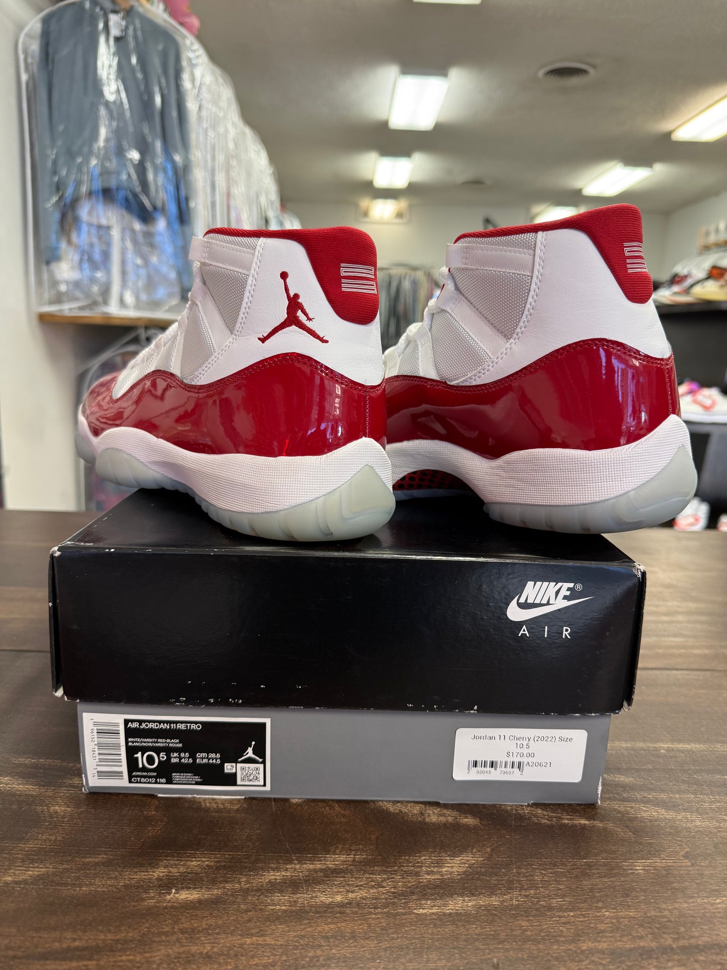 Jordan 11 Cherry (2022)