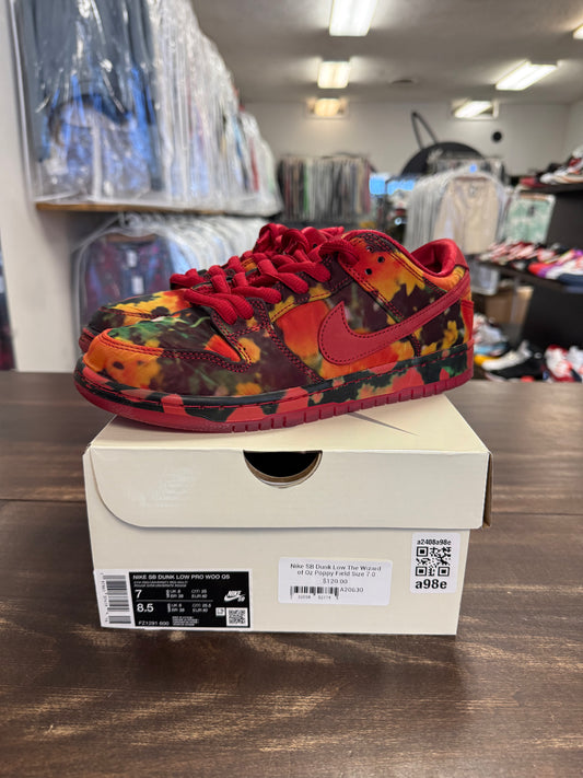 Nike SB Dunk Low The Wizard of Oz Poppy Field