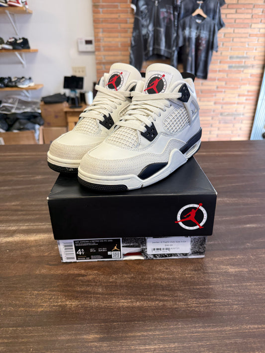 Jordan 4 Flight Club