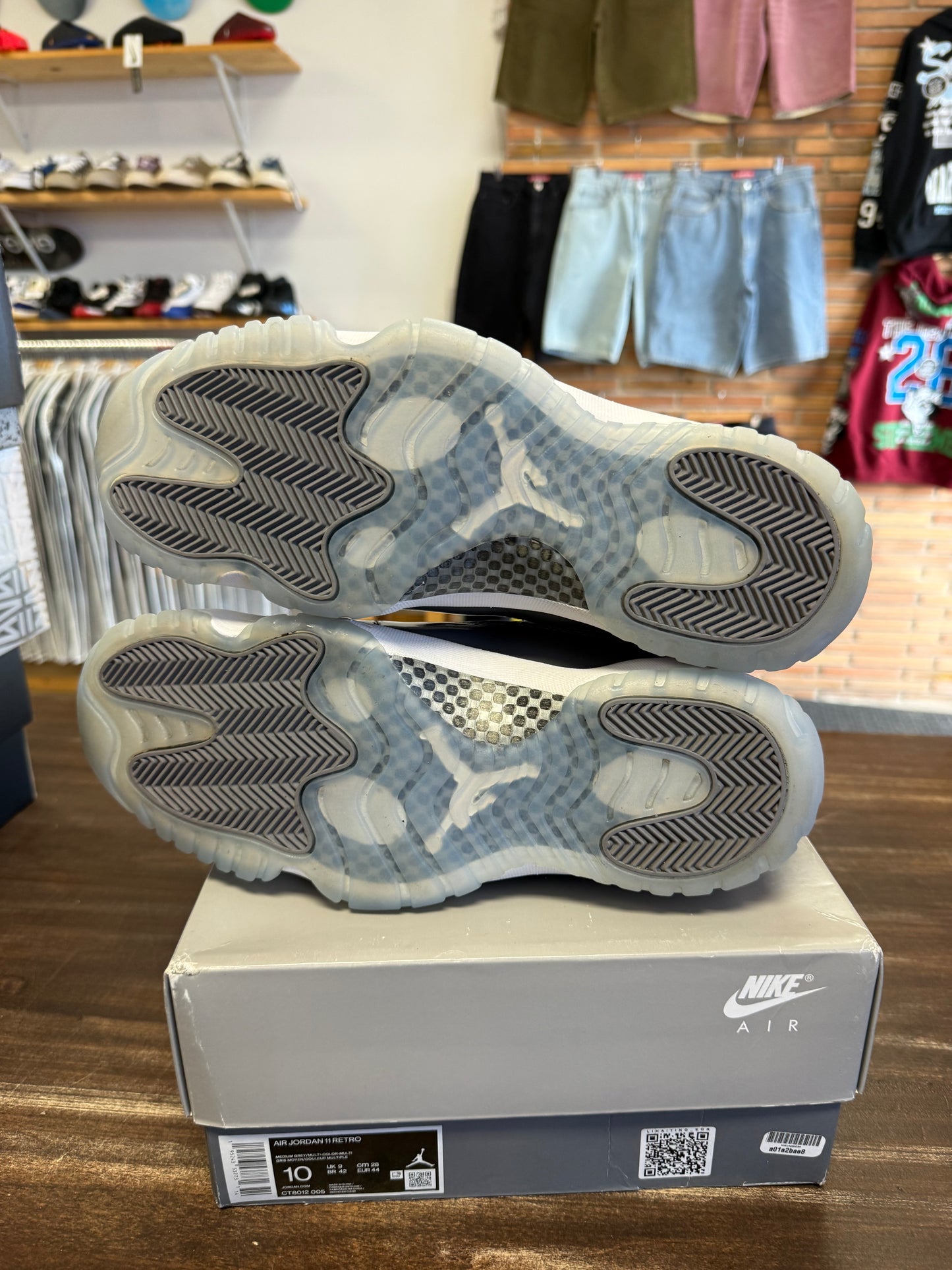 Jordan 11 Retro Cool Grey (2021)