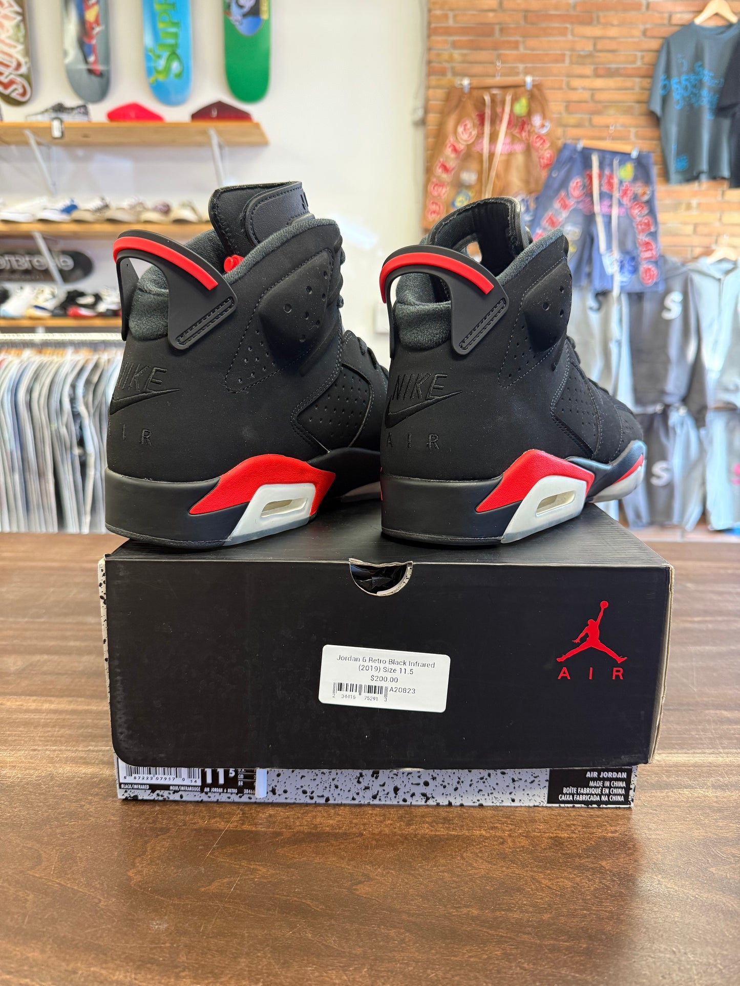 Jordan 6 Retro Black Infrared (2019)