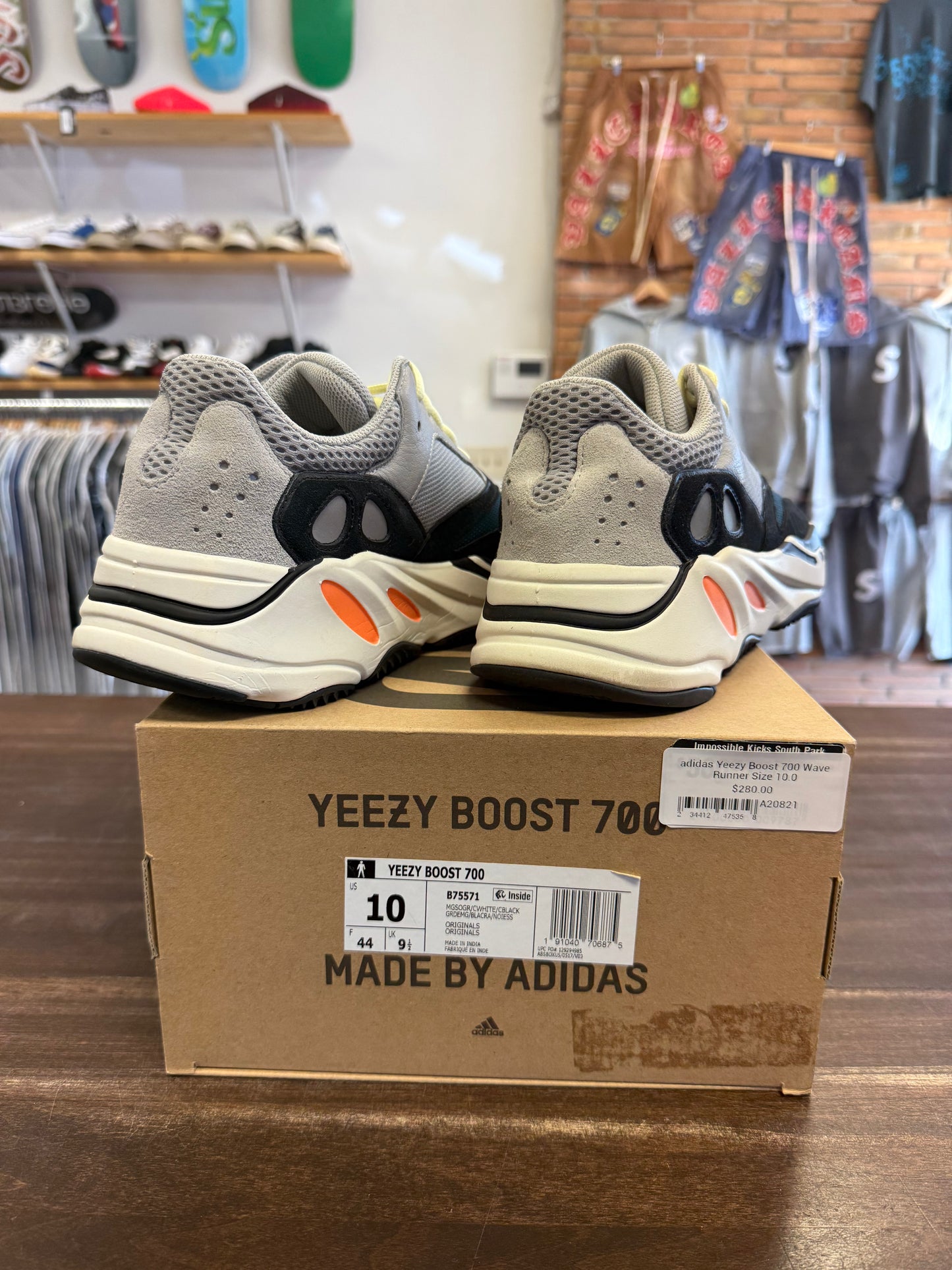 adidas Yeezy Boost 700 Wave Runner