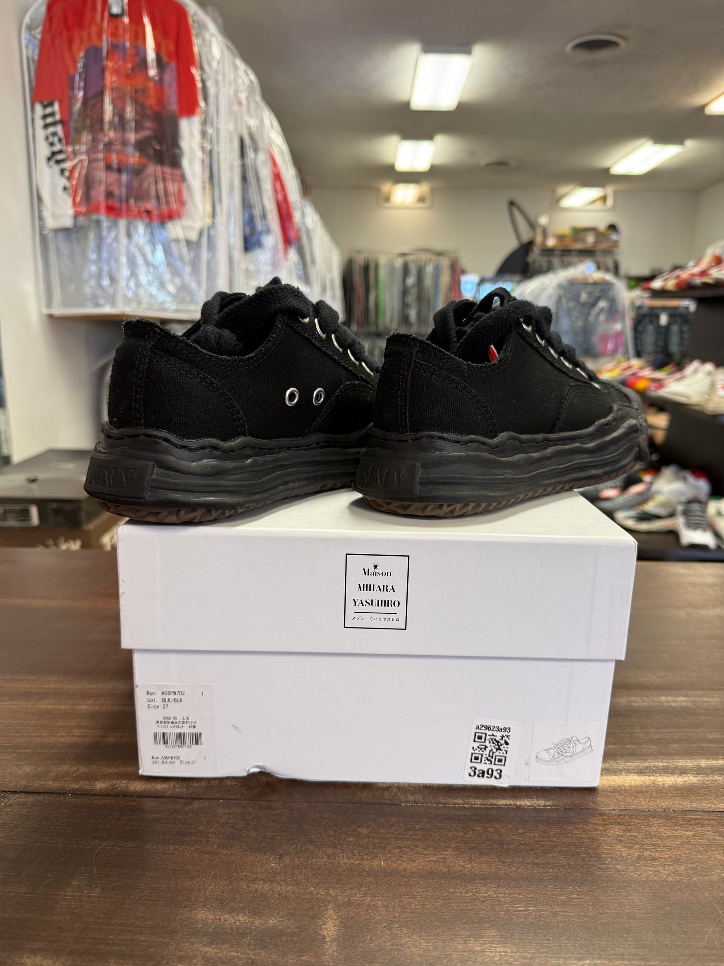 Maison Mihara Yasuhiro Hank OG Sole Canvas Low Black