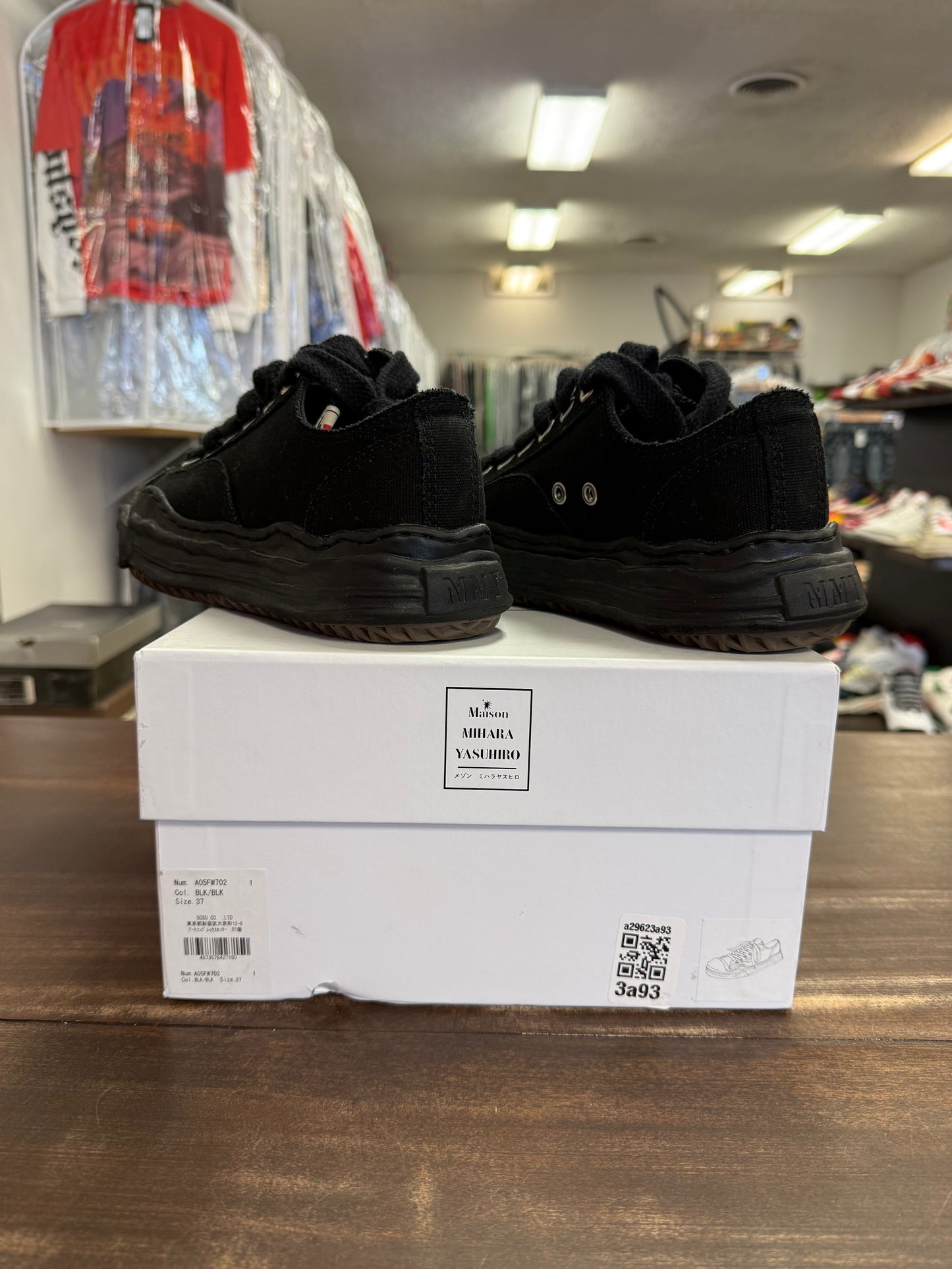 Maison Mihara Yasuhiro Hank OG Sole Canvas Low Black