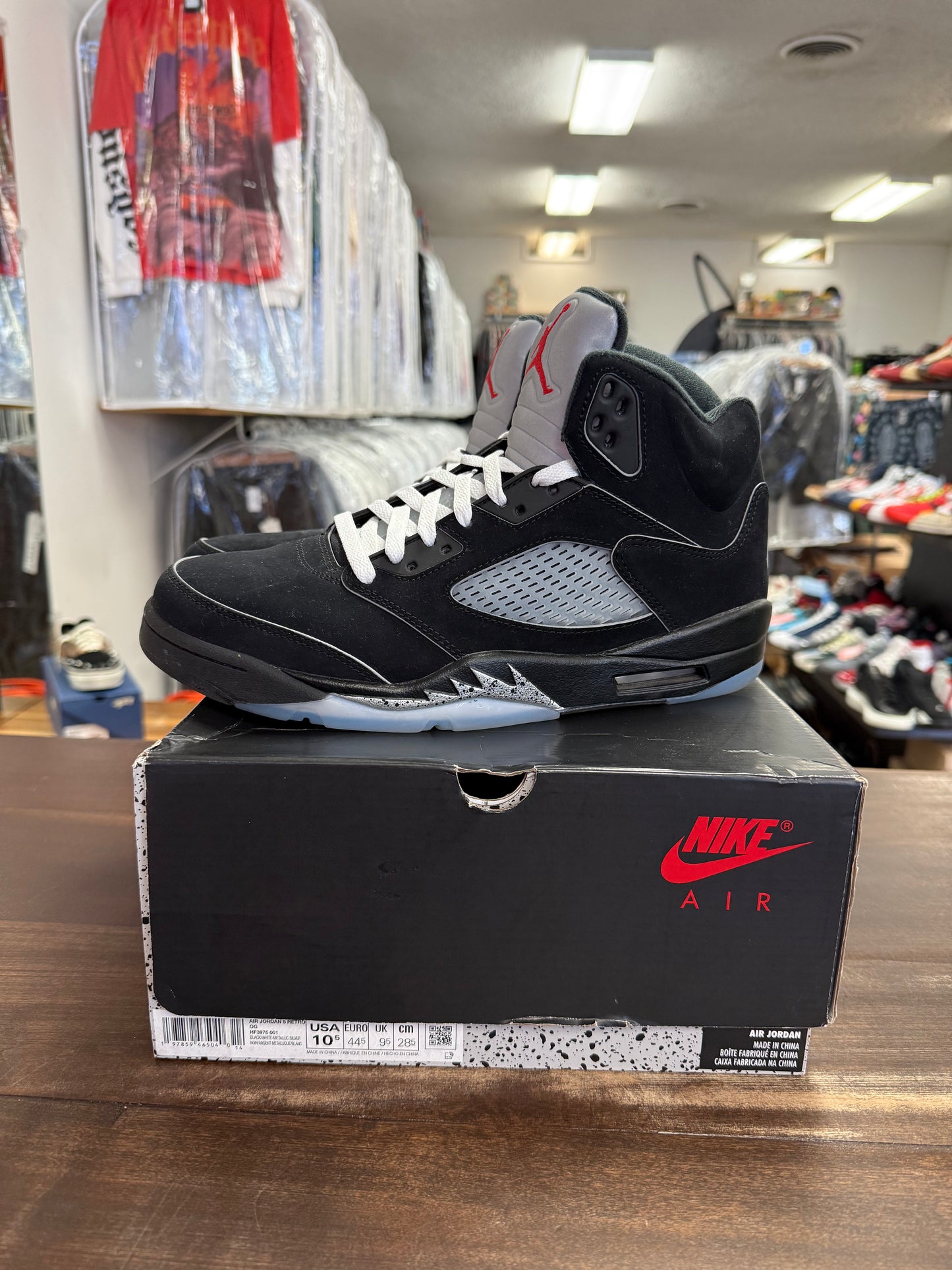 Jordan 5 Retro Black Metallic Reimagined