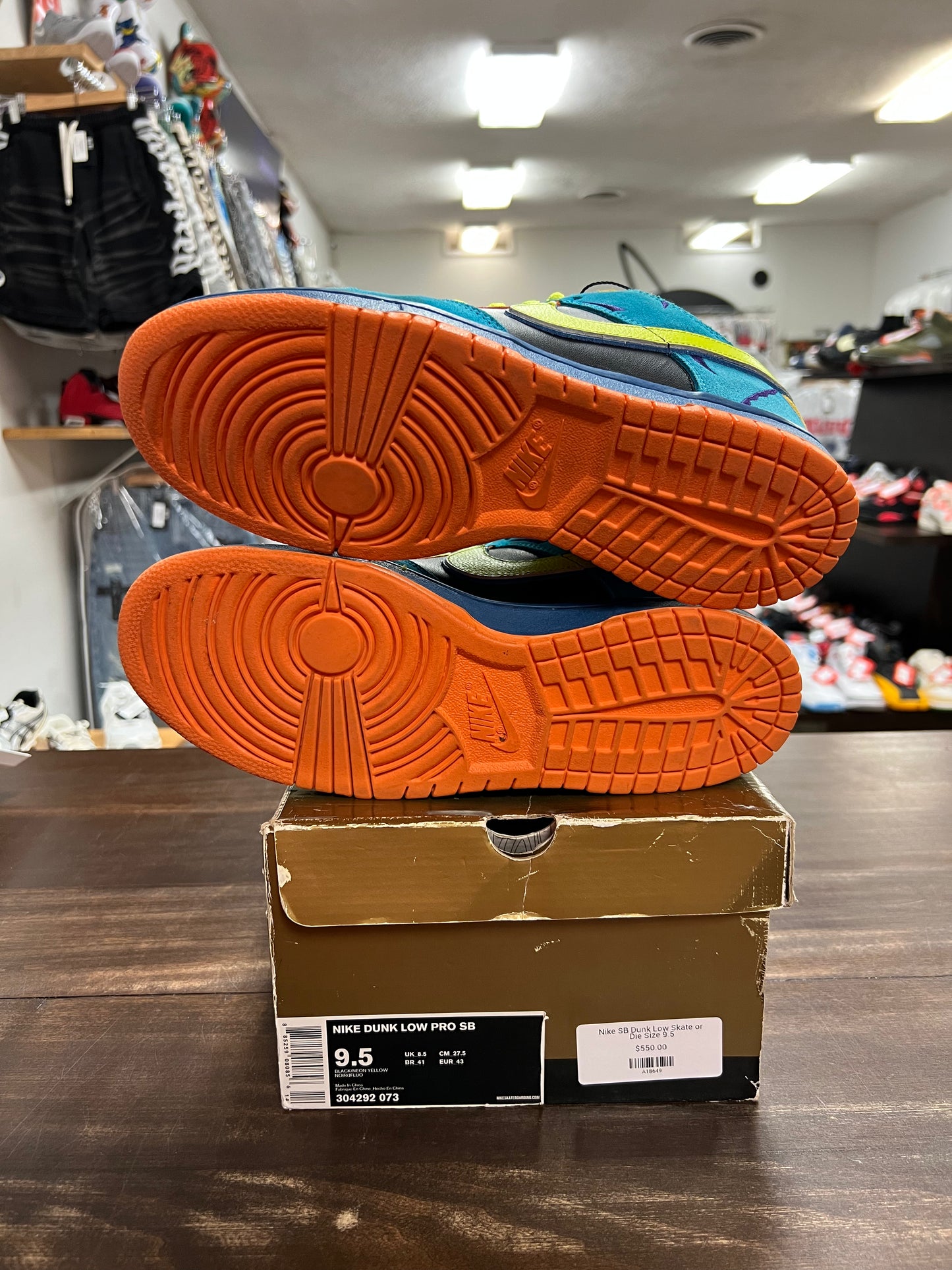 Nike SB Dunk Low Skate or Die